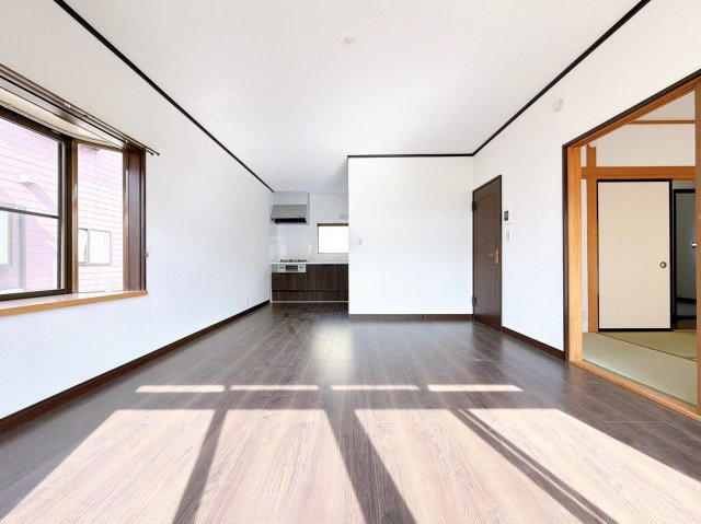 【居間・リビング】 | 前橋市富士見町小暮　中古住宅