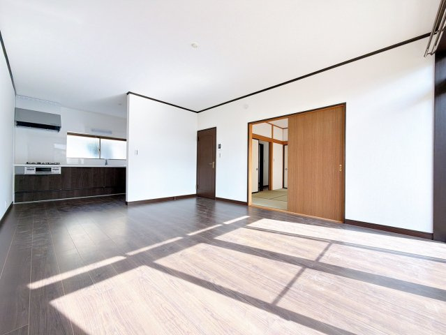 【居間・リビング】 | 前橋市富士見町小暮　中古住宅