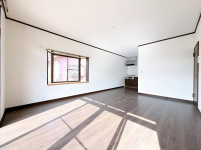 【居間・リビング】 | 前橋市富士見町小暮　中古住宅