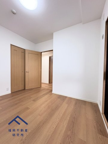 サンリヤンガーデン春日Ⅴ番館の洋室