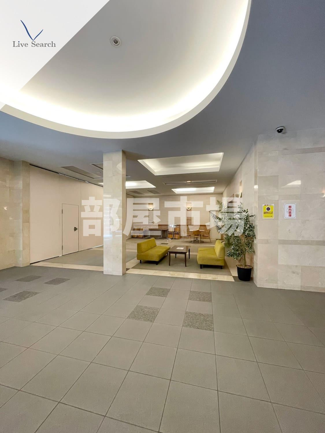 クレストフォルム上野グランステージのロビー