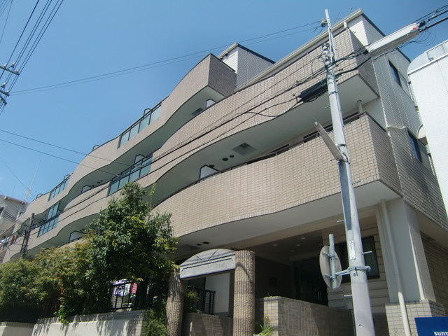 サンパレス六甲の外観