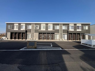 【外観】 | メゾン　カメリア | 外観写真（昼）