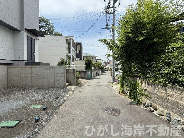 茅ヶ崎市小和田1丁目　新築戸建　全2棟の外観|4月18日撮影　建築中　現地外観