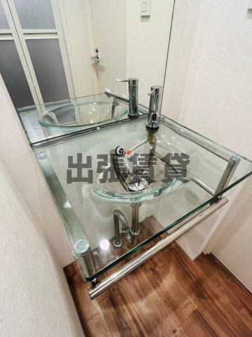 仲介手数料0円！！quador今池EASTの洗面所