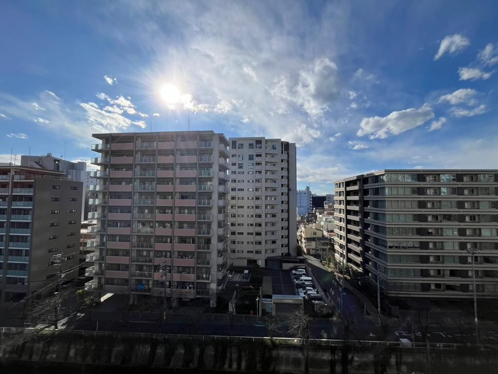 マンション雅叙苑５号館の展望