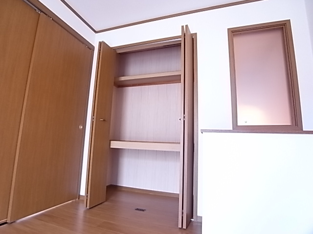 ドミール2002の収納