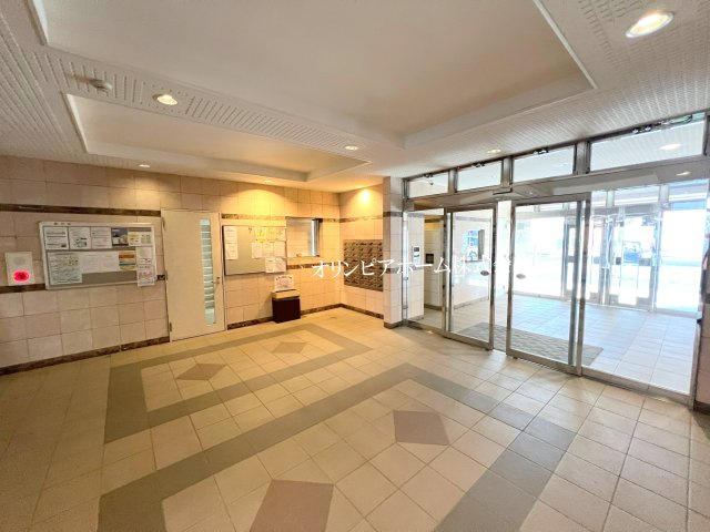 グランシティ東京イーストⅡ　7階　リ　フォーム済のエントランス