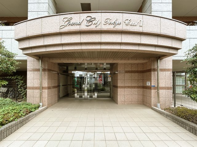 グランシティ東京イーストⅡ　7階　リ　フォーム済のエントランス