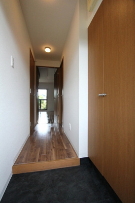 【玄関】 | ベルデュールコート