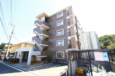 【エントランス】 | ベルデュールコート