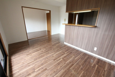 【居間・リビング】 | ベルデュールコート