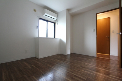 【居間・リビング】 | ベルデュールコート