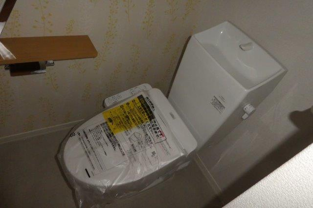 コモンドーレのトイレ|ウォシュレット