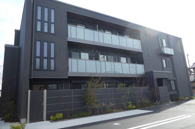 コモンドーレの外観