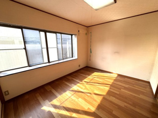 【洋室】 | 紫野宮西町貸家