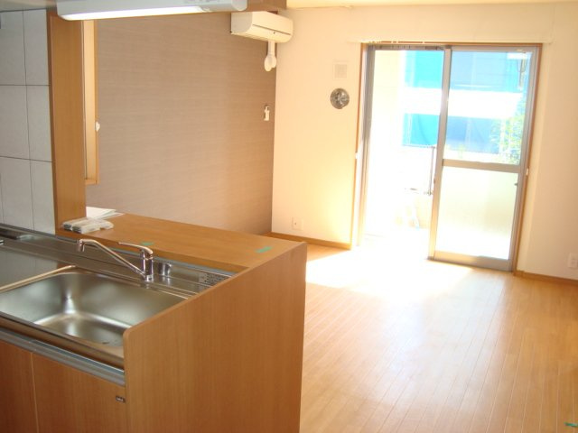 ワースファミリア・ユーの展望|リビング