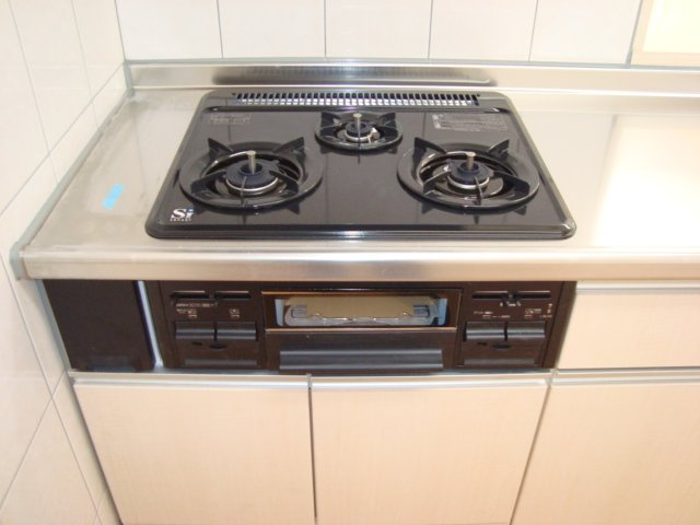 ワースファミリア・ユーのキッチン|ガスコンロ