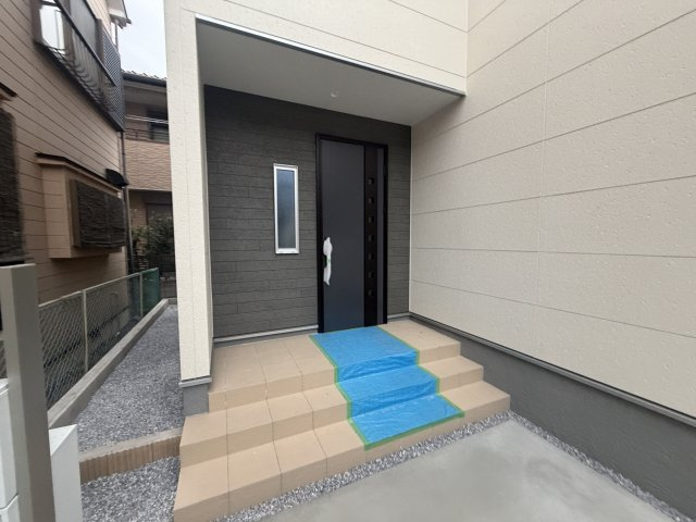 マイホームネクスト岩槻小溝Ⅱのエントランス