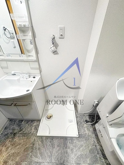 スカイステージ南千住の設備|洗濯機置き場です。