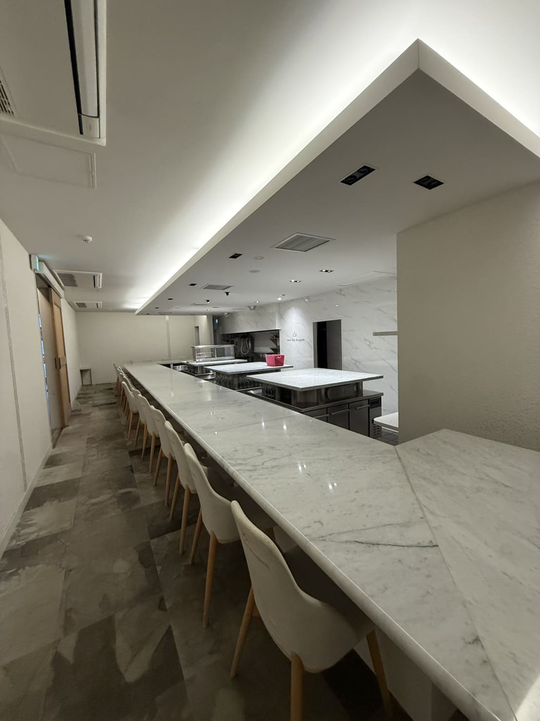 サンシャイン伏見ビル【　1階路面店　】