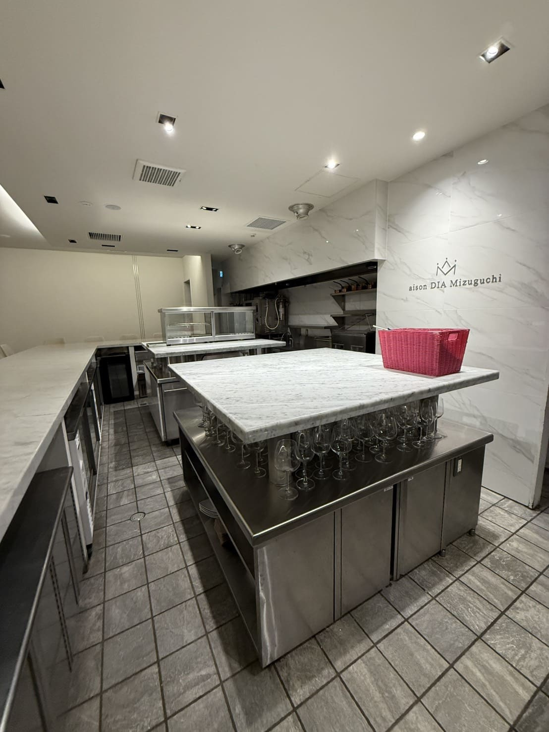 サンシャイン伏見ビル【　1階路面店　】
