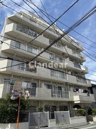 岩本エンゼルハイム新小岩の外観|外観は清掃が行き届き、管理の丁寧さが伝わる佇まい。安心して暮らせる環境が整っています