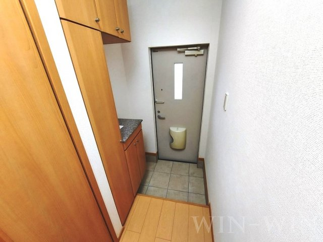 フレシール天伯 A棟の玄関