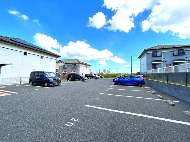 Ｆａｍｉｌｉａ Ⅱの駐車場|駐車場