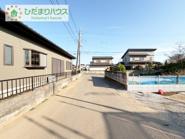 【前面道路含む現地写真】 | つくば市高見原第17　新築戸建　3号棟