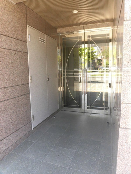 【エントランス】ウイング稲荷町