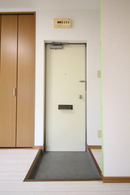 【玄関】 | 国玉ハイツ