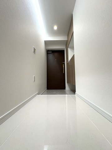 TERRACE DAYS FUJISAWA — 専用テラスのある暮らしの玄関