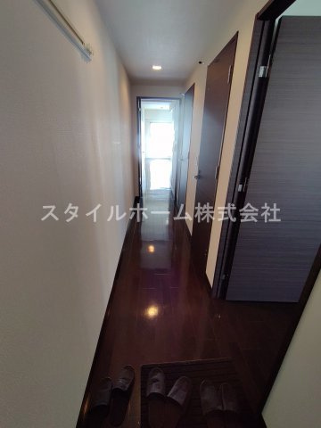 アン・ソレイユの玄関|別部屋写真です。