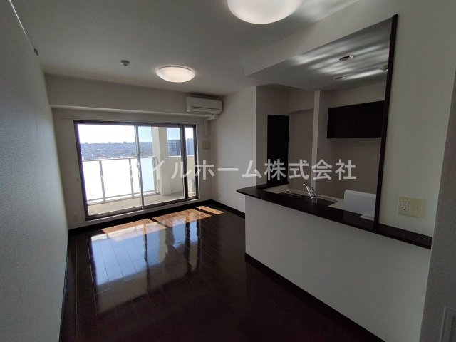 アン・ソレイユの内装|別部屋写真です。