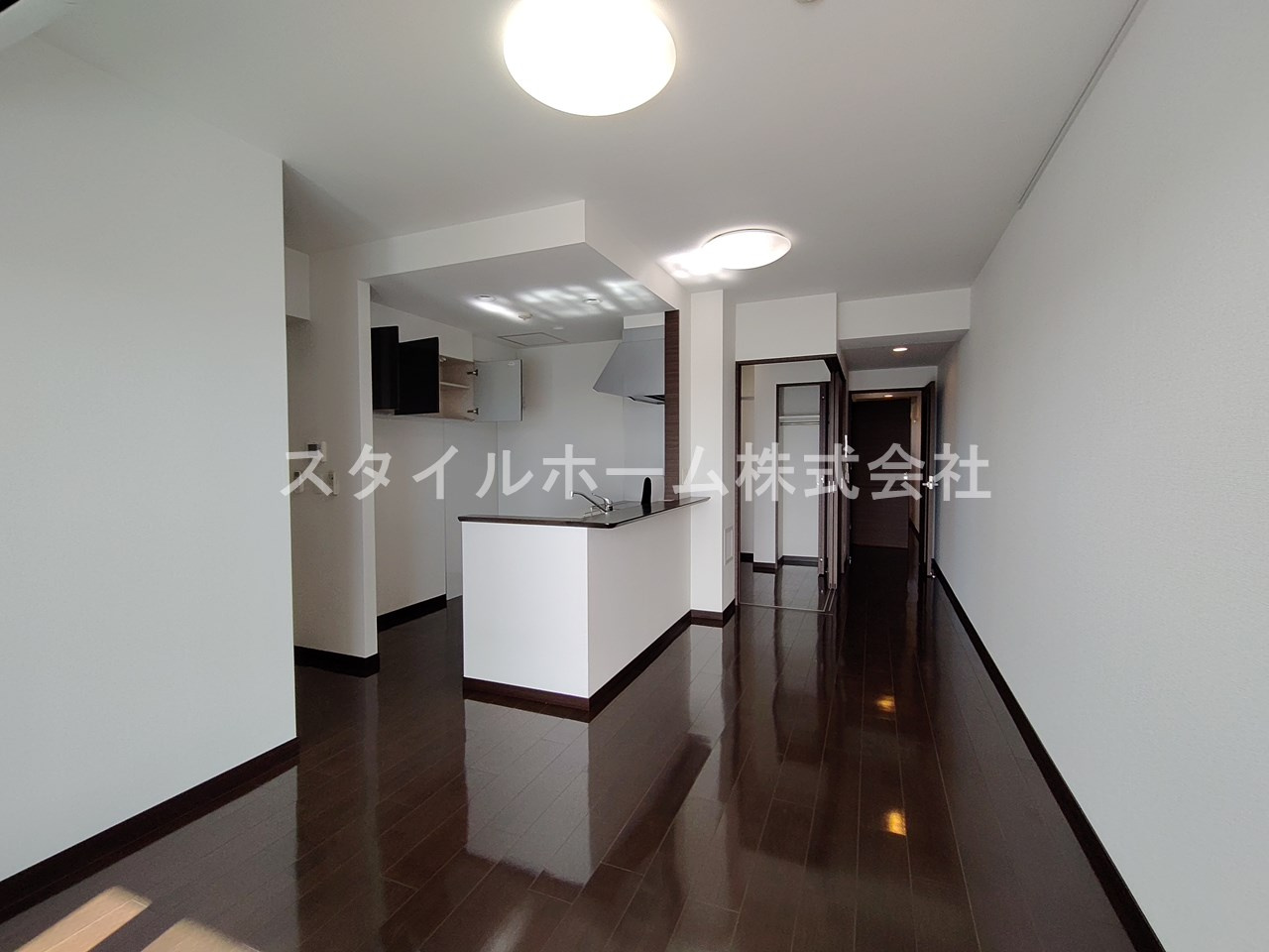 アン・ソレイユの居間・リビング|別部屋写真です。