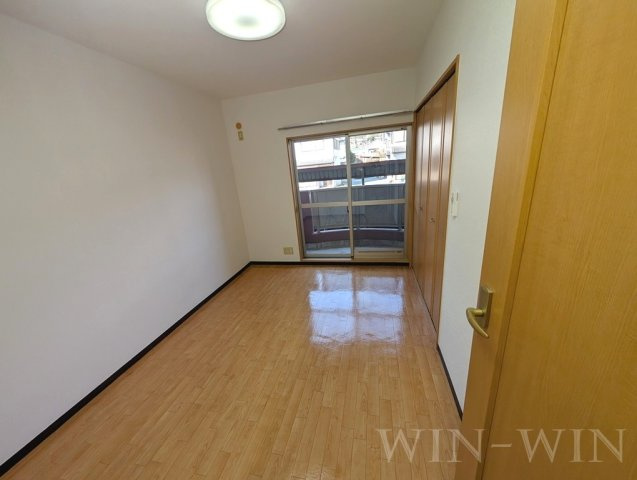 フローラ・リヴェールの寝室|イメージ（同建物内別部屋の写真です）