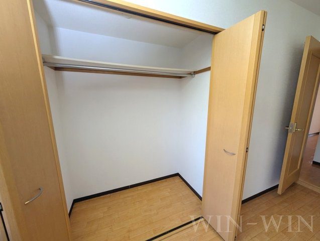 フローラ・リヴェールの収納|イメージ（同建物内別部屋の写真です）