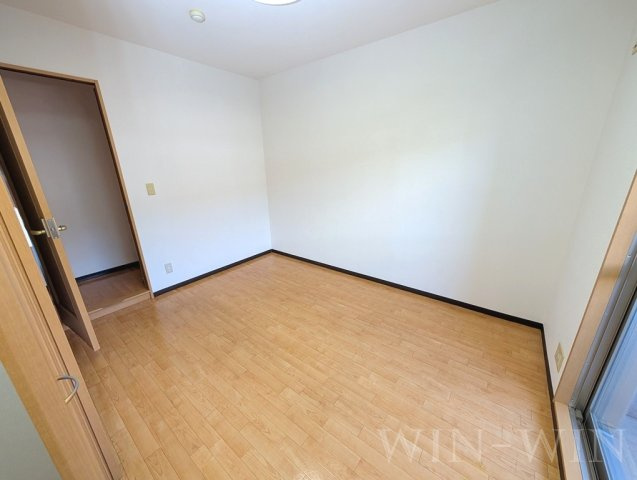 フローラ・リヴェールの寝室|イメージ（同建物内別部屋の写真です）