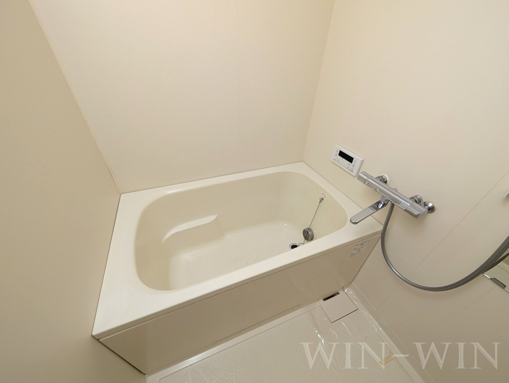 フローラ・リヴェールの浴室|イメージ（同建物内別部屋の写真です）