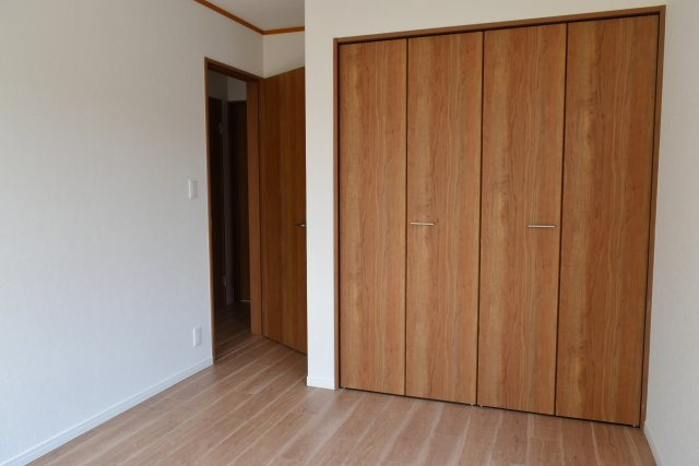 多摩市和田の中古一戸建の収納