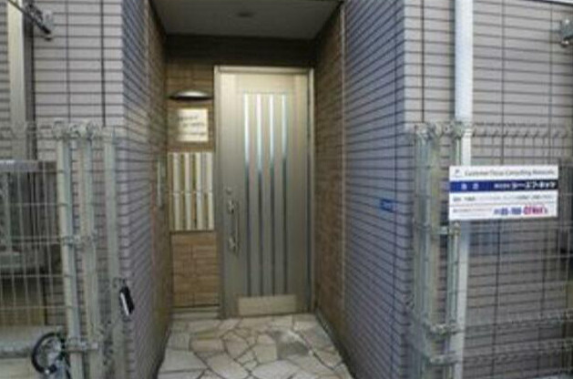 ブライト墨田のエントランス