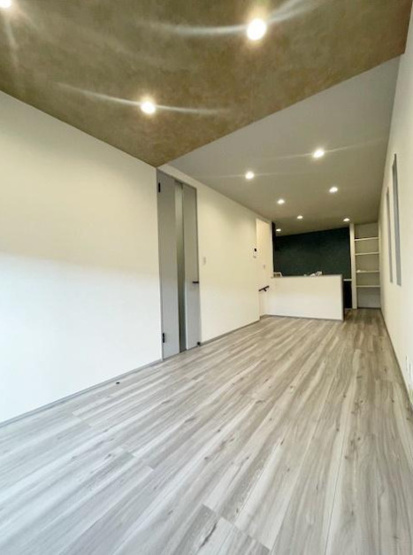 【居間・リビング】 | 東住吉区公園南矢田4丁目 | 【LDK：14帖】