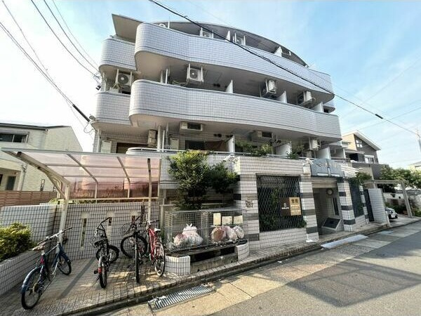 メゾン・ド・スイートの外観