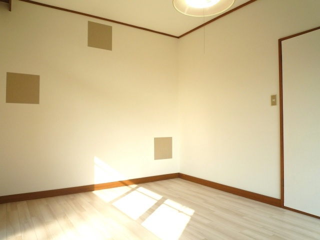 久米川ユートップⅠの洋室