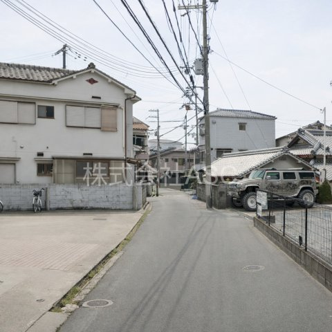 イマス仁和寺本町倉庫・工場の周辺
