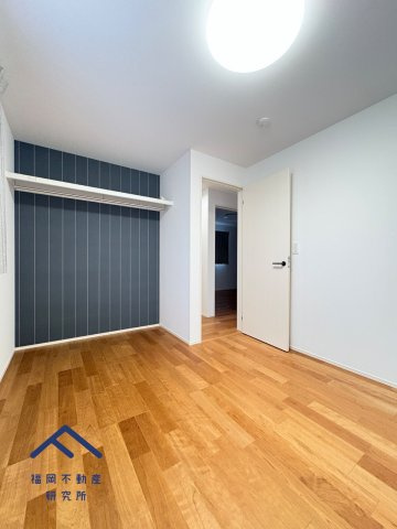 小郡市津古　戸建ての洋室