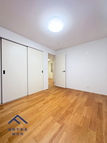 小郡市津古　戸建ての洋室