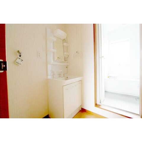 茅ヶ崎市今宿のテラスの洗面所