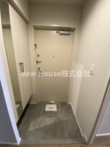 コートレジデンス南大塚の玄関